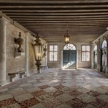 Doge Stair, Gorgeous - Bbc Venice Grand 2024 Tour Recorded Here! Εξωτερικό φωτογραφία